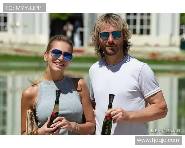 足球明星的妻子们谁更美丽揭秘她们的魅力与风采